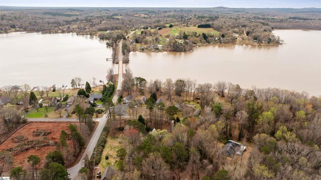 180 Johnnys Road, Inman, SC 29349