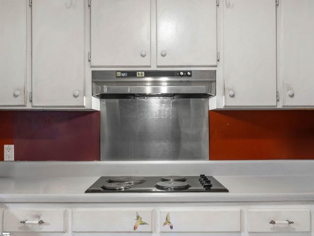 180 Johnnys Road, Inman, SC 29349