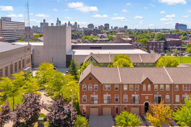 443 W Hancock Street, Detroit, MI 48201