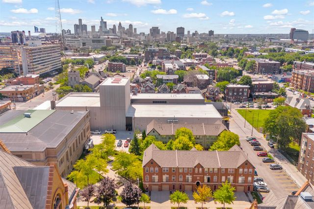 443 W Hancock Street, Detroit, MI 48201