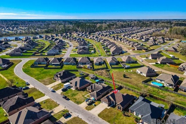 23249 Conifer Dr, Denham Springs, LA 70726