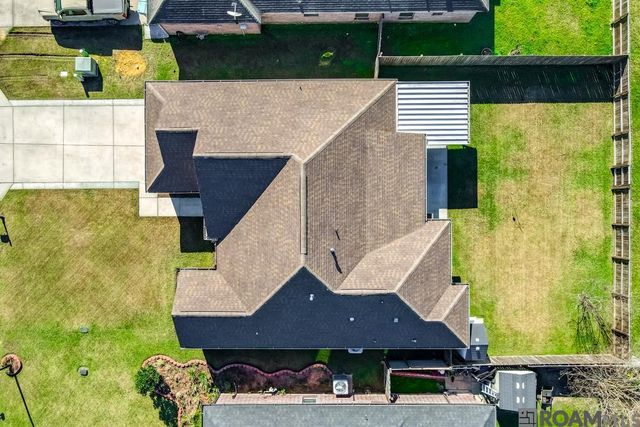 23249 Conifer Dr, Denham Springs, LA 70726