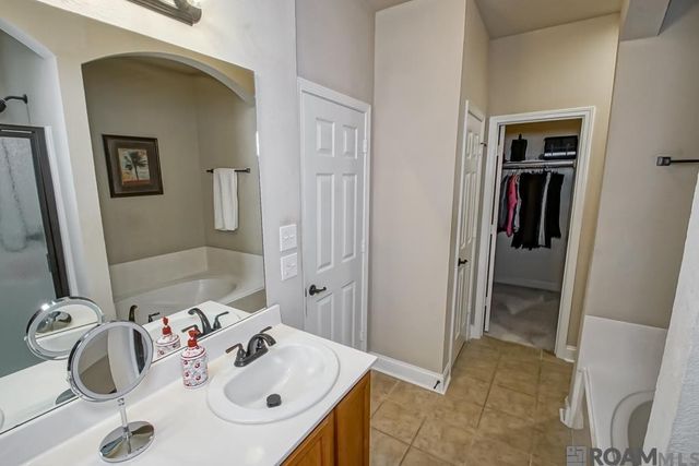 23249 Conifer Dr, Denham Springs, LA 70726