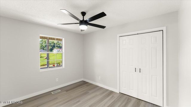121 Inman Rd, Sweetwater, TN 37874
