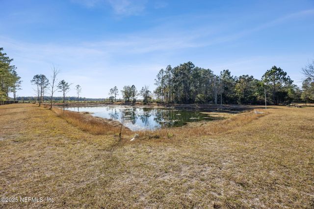 10495 FORD Road, Bryceville, FL 32009