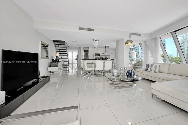 2950 NE 188th St 449, Aventura, FL 33180