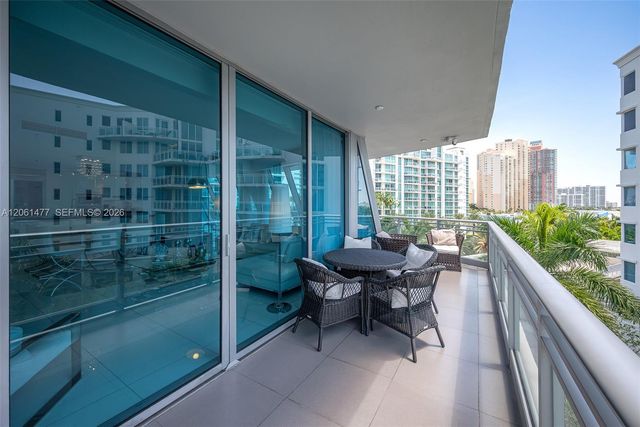 2950 NE 188th St 449, Aventura, FL 33180