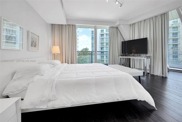 2950 NE 188th St 449, Aventura, FL 33180