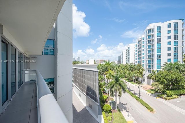 2950 NE 188th St 449, Aventura, FL 33180