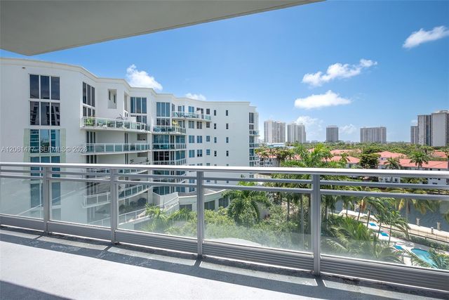 2950 NE 188th St 449, Aventura, FL 33180