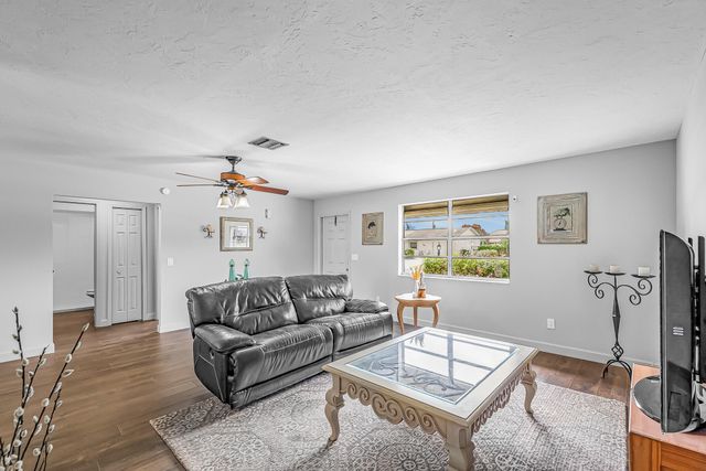 549 SW Buswell Avenue, Port St. Lucie, Port St Lucie, FL 34983