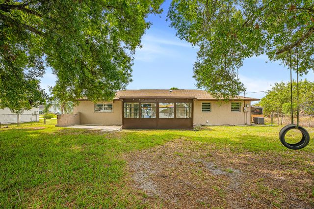 549 SW Buswell Avenue, Port St. Lucie, Port St Lucie, FL 34983