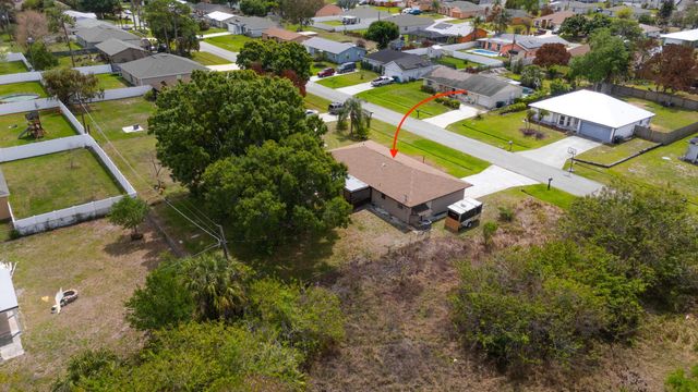 549 SW Buswell Avenue, Port St. Lucie, Port St Lucie, FL 34983