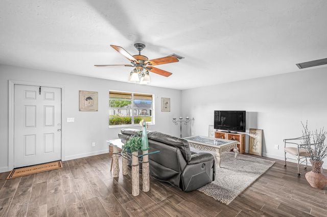 549 SW Buswell Avenue, Port St. Lucie, Port St Lucie, FL 34983