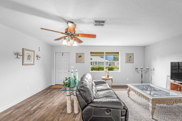 549 SW Buswell Avenue, Port St. Lucie, Port St Lucie, FL 34983