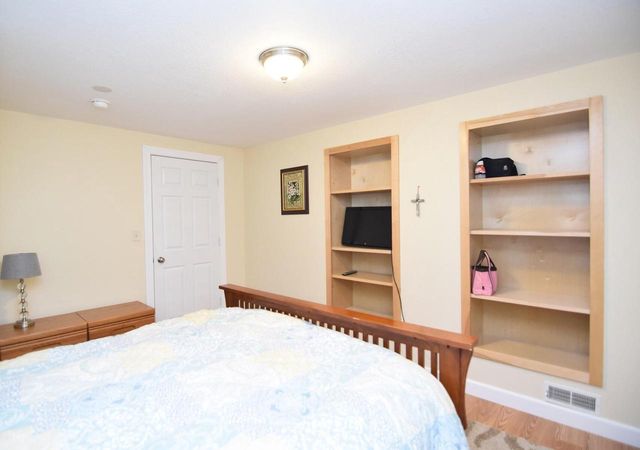 30936 Royal Hill ROAD, Burlington, WI 53105