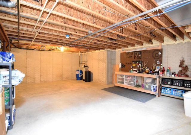 30936 Royal Hill ROAD, Burlington, WI 53105