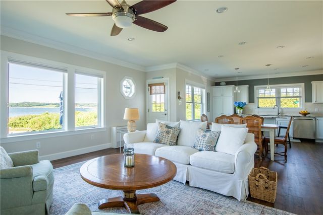 292 High Hill Road, Tiverton, RI 02842