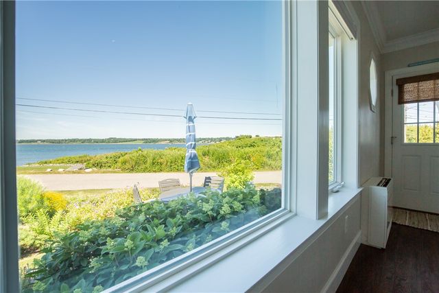 292 High Hill Road, Tiverton, RI 02842