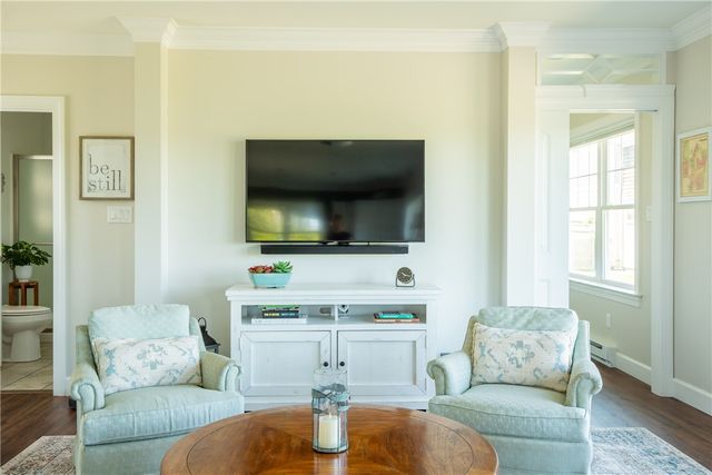 292 High Hill Road, Tiverton, RI 02842