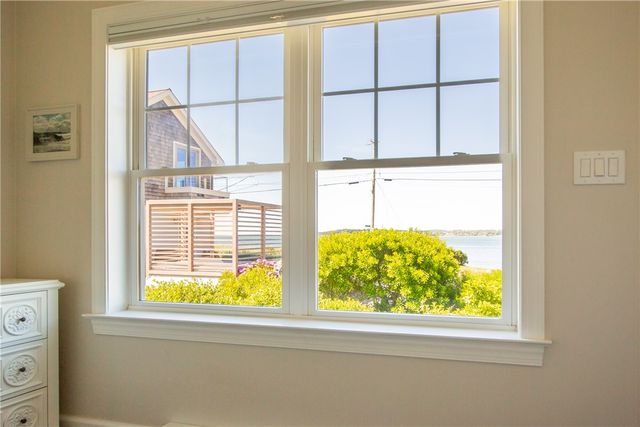 292 High Hill Road, Tiverton, RI 02842