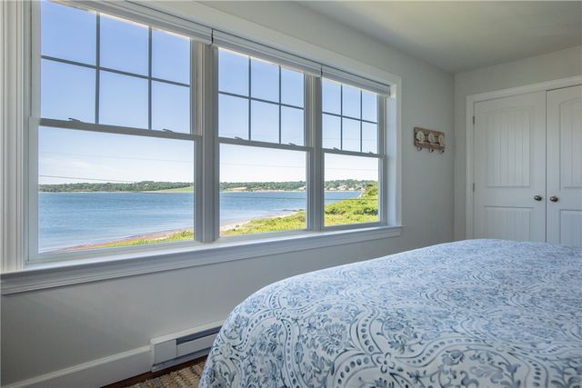 292 High Hill Road, Tiverton, RI 02842