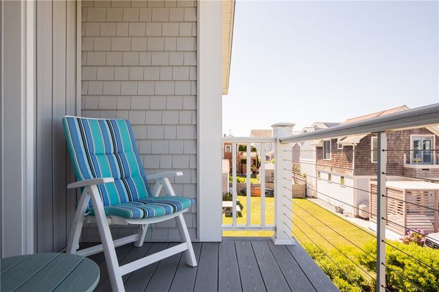 292 High Hill Road, Tiverton, RI 02842