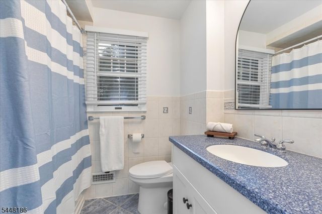 1979 Dogwood Dr, Scotch Plains Twp., NJ 07076