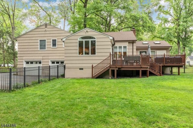 1979 Dogwood Dr, Scotch Plains Twp., NJ 07076