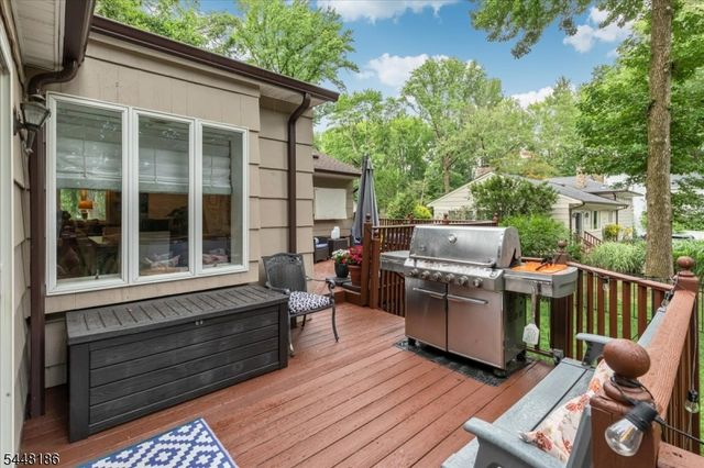 1979 Dogwood Dr, Scotch Plains Twp., NJ 07076
