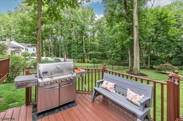1979 Dogwood Dr, Scotch Plains Twp., NJ 07076