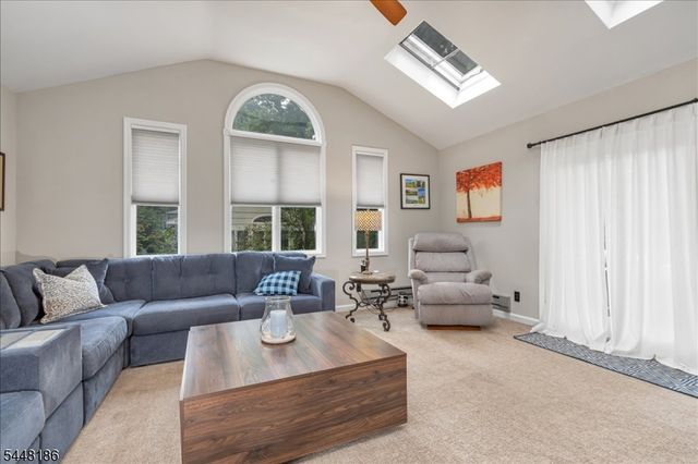 1979 Dogwood Dr, Scotch Plains Twp., NJ 07076