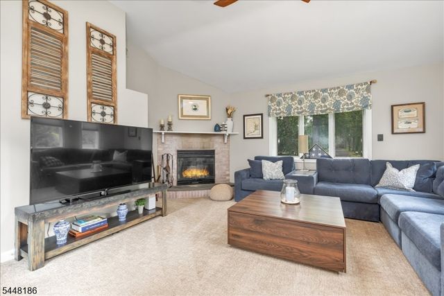 1979 Dogwood Dr, Scotch Plains Twp., NJ 07076