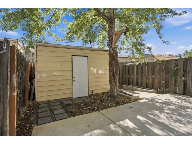 13004 E Kansas Pl, Aurora, CO 80012