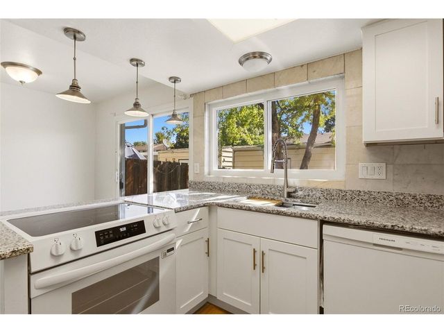 13004 E Kansas Pl, Aurora, CO 80012