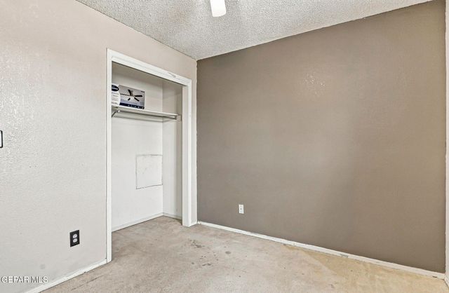 5457 GATE RIDGE Circle, El Paso, TX 79932