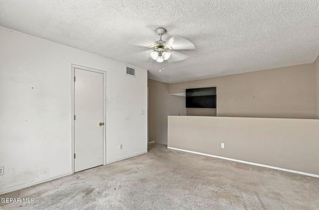 5457 GATE RIDGE Circle, El Paso, TX 79932