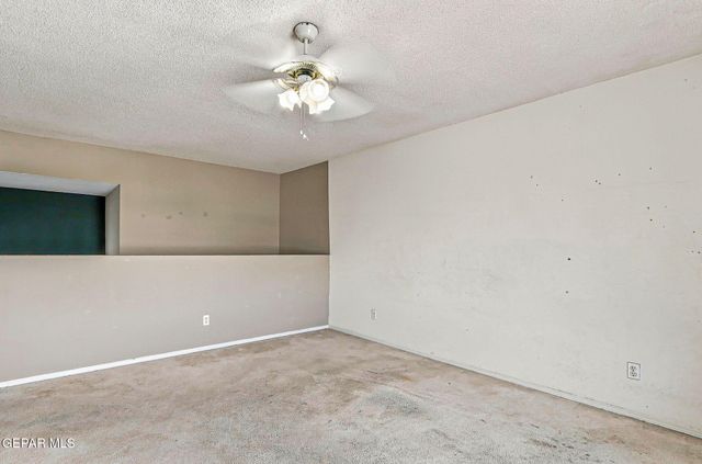 5457 GATE RIDGE Circle, El Paso, TX 79932