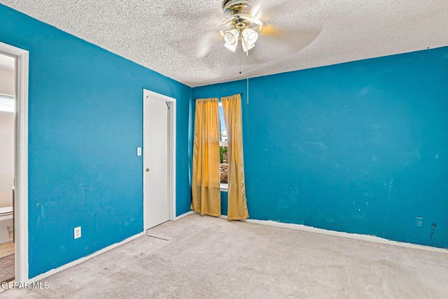 5457 GATE RIDGE Circle, El Paso, TX 79932