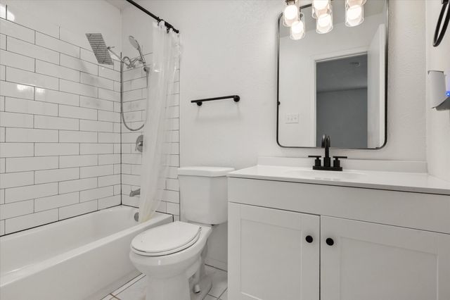 3425 Doolittle Drive, Arlington, TX 76014