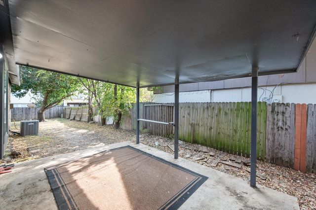 3425 Doolittle Drive, Arlington, TX 76014