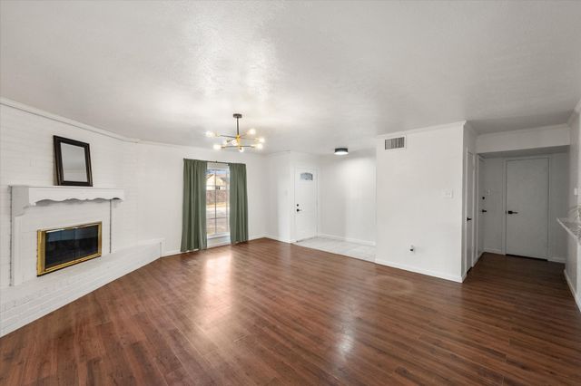 3425 Doolittle Drive, Arlington, TX 76014