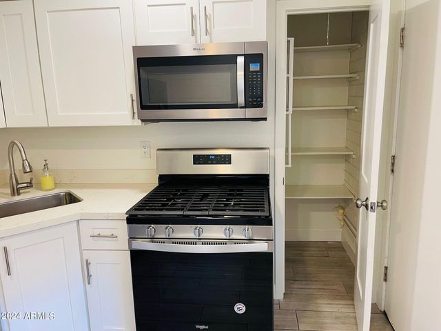 4601 N 12th Avenue Apt 2, Phoenix, AZ 85013