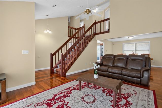 29 Jade Drive, Greece, NY 14626