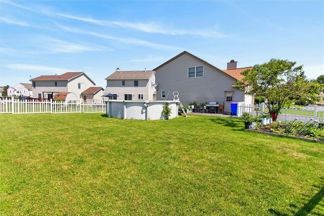 29 Jade Drive, Greece, NY 14626