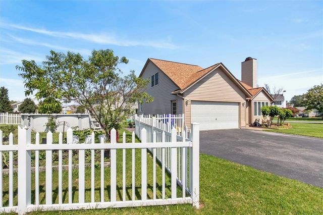 29 Jade Drive, Greece, NY 14626