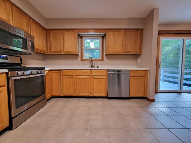 487 Timber Lake Drive, Lowell, IN 46356