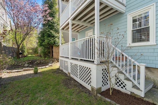 16 Woodlawn St 1, Boston, MA 02130