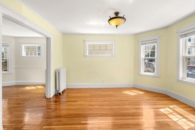 16 Woodlawn St 1, Boston, MA 02130