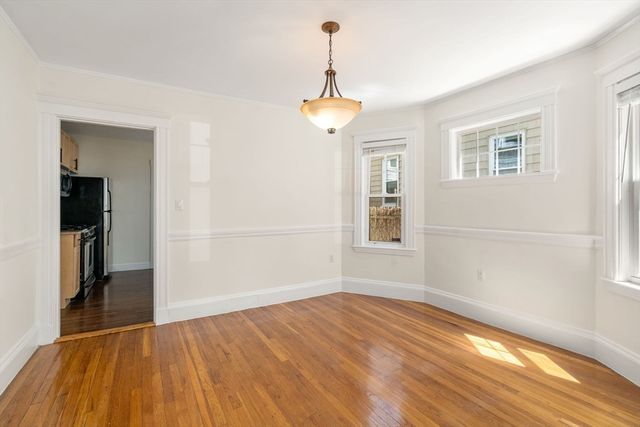 16 Woodlawn St 1, Boston, MA 02130